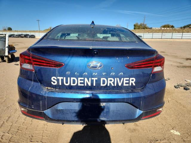 Hyundai ELANTRA Sel Image 4