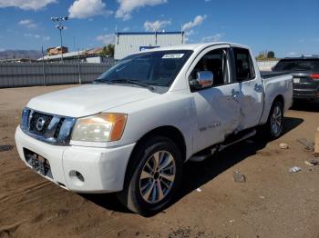  Salvage Nissan Titan