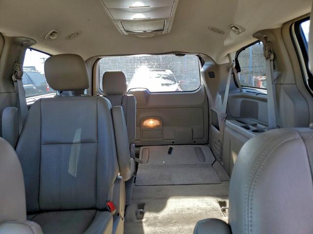 Chrysler Minivan Touring L Image 13