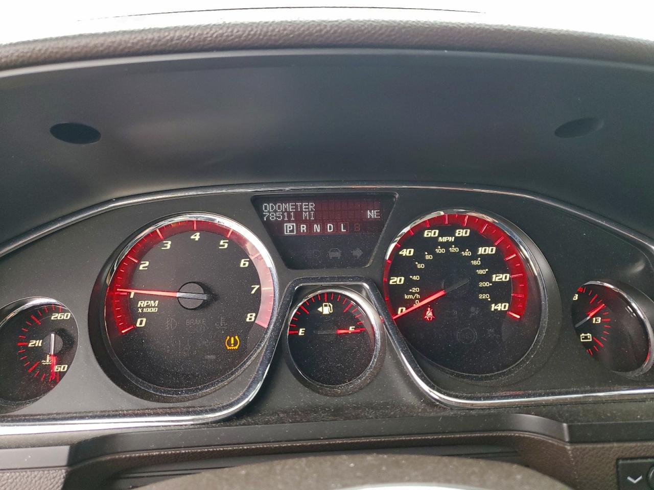 GMC Acadia Denali Image 11