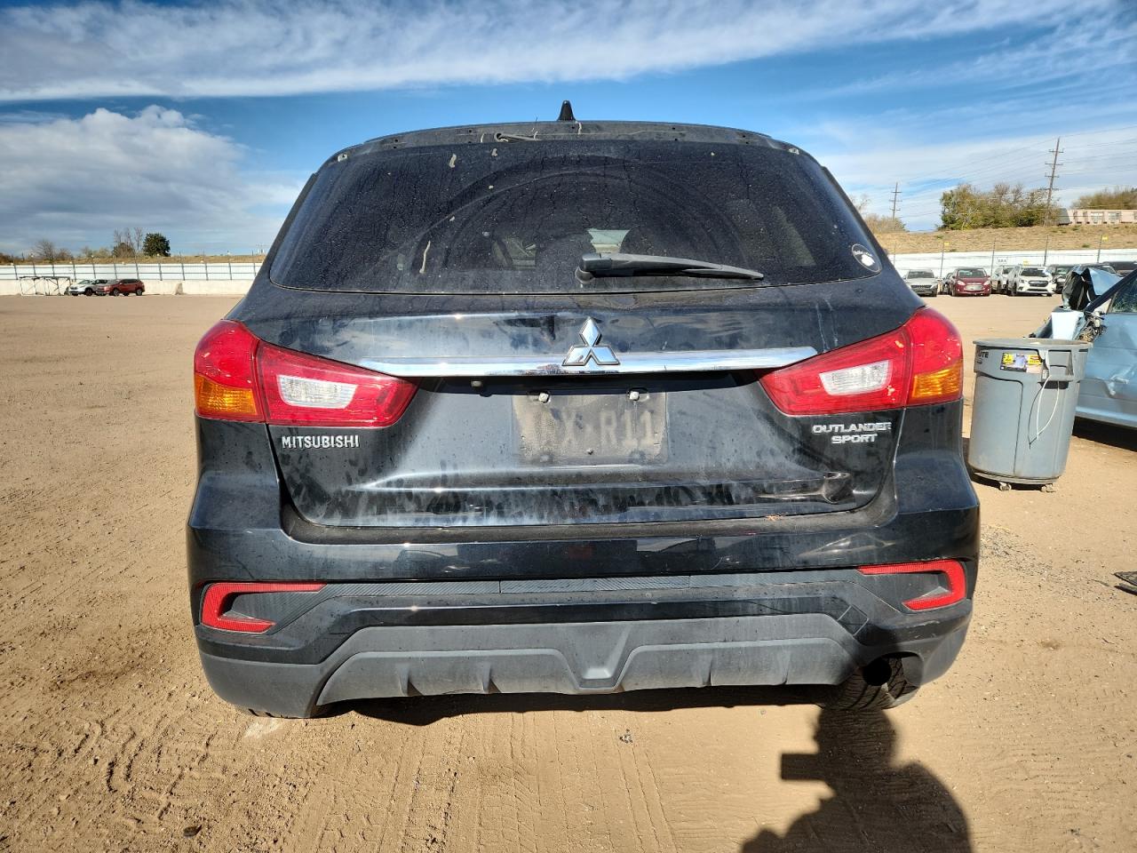 Mitsubishi Outlander Es Image 9