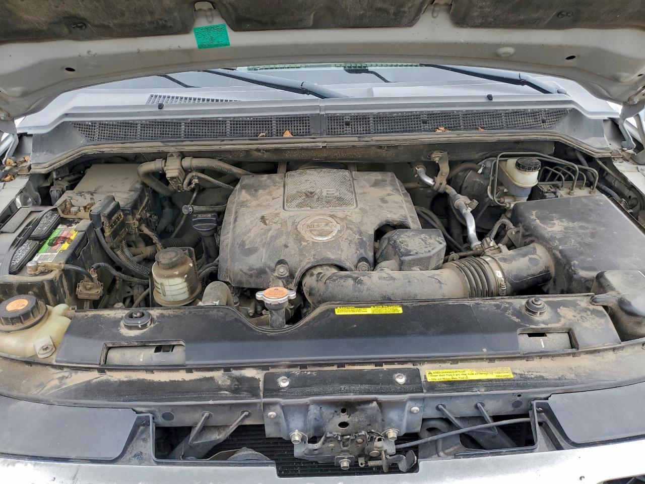 Nissan Titan Xe Image 3