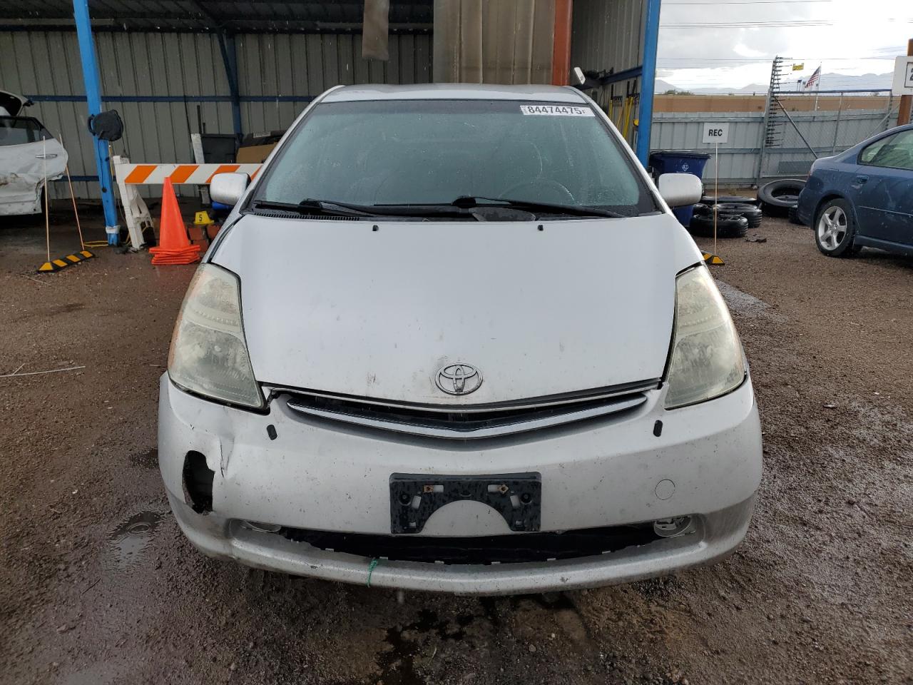 Toyota Prius Image 7
