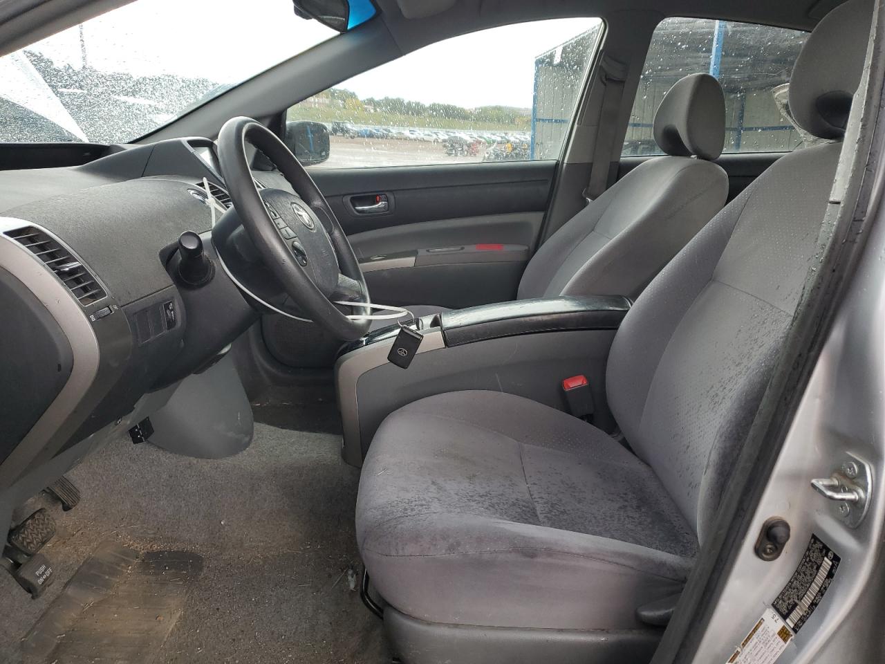 Toyota Prius Image 2