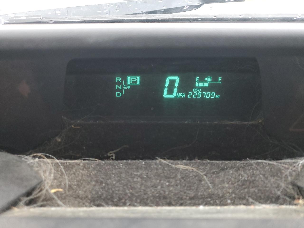 Toyota Prius Image 12