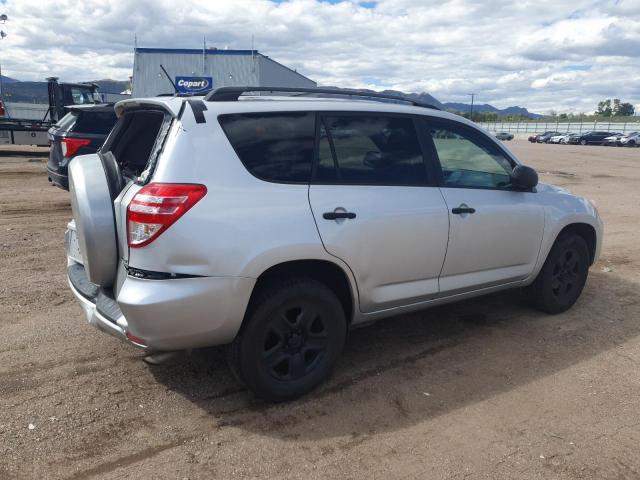 Toyota RAV4 Image 2