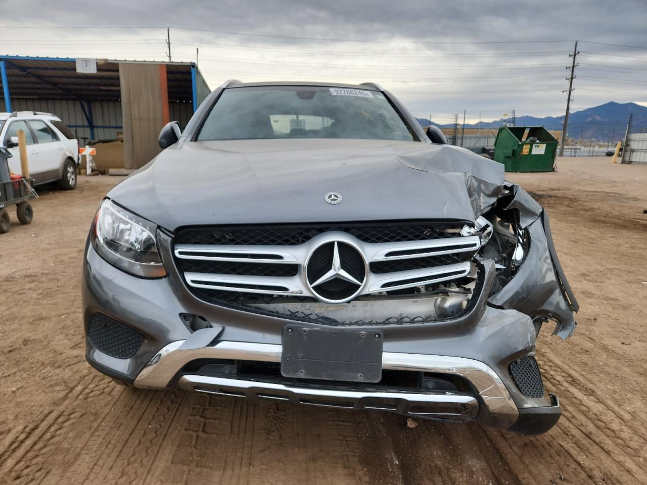 Mercedes-Benz GLC 300 4matic Image 4