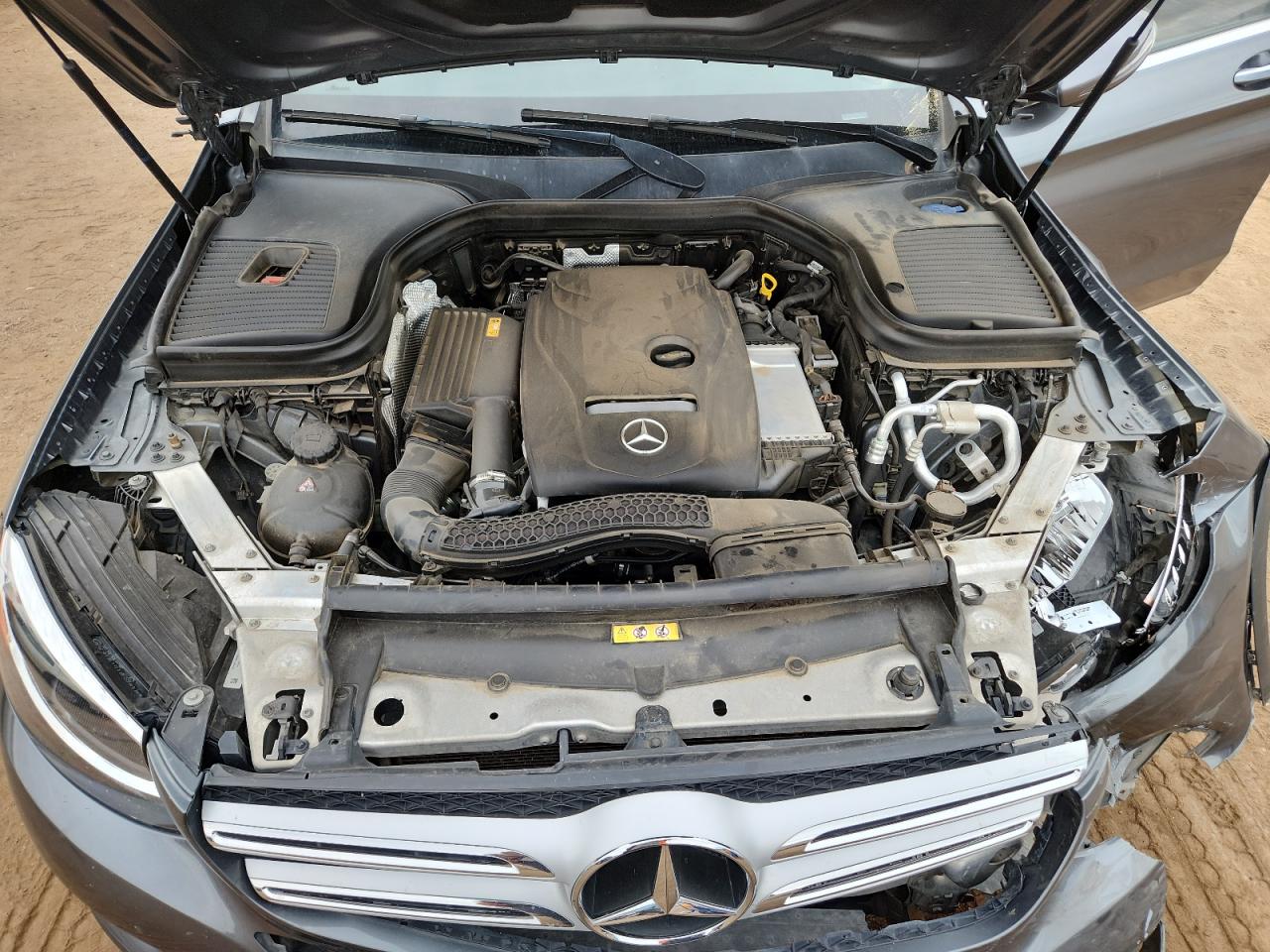 Mercedes-Benz GLC 300 4matic Image 9