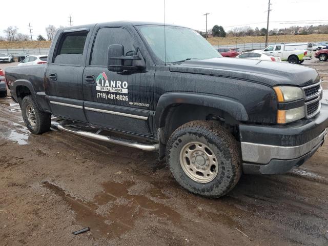 Chevrolet Silverado K2500 Heavy Duty Image 3