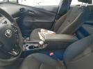 Toyota Prius L Image 5