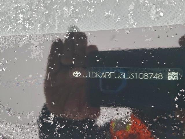 Toyota Prius L Image 9