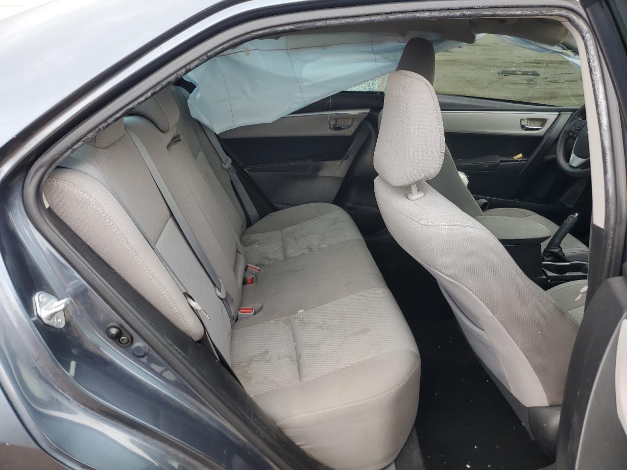 Toyota Corolla L Image 7