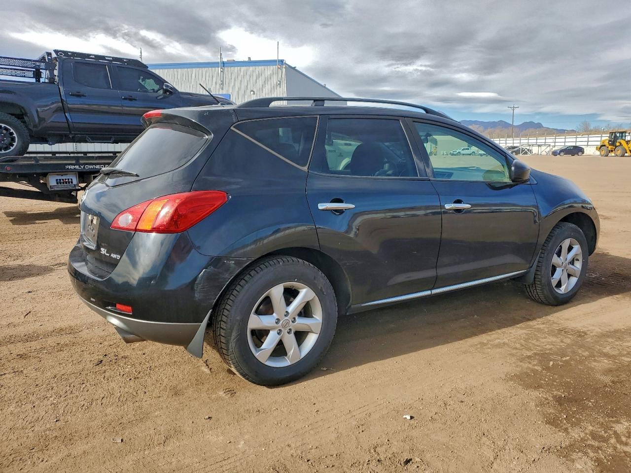 Nissan Murano S Image 4