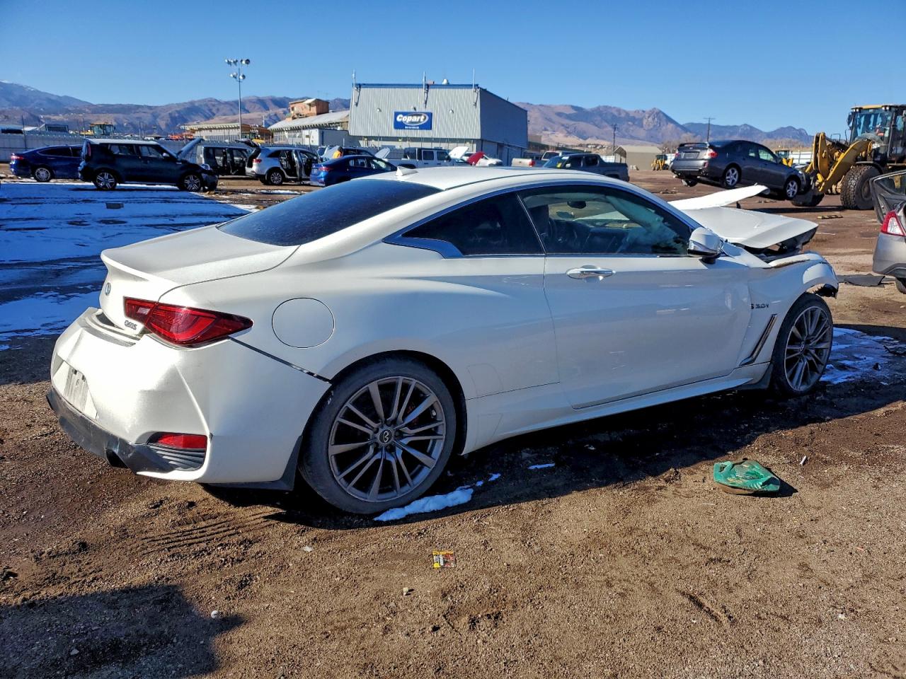 INFINITI Q60 Red Sport 400 Image 4