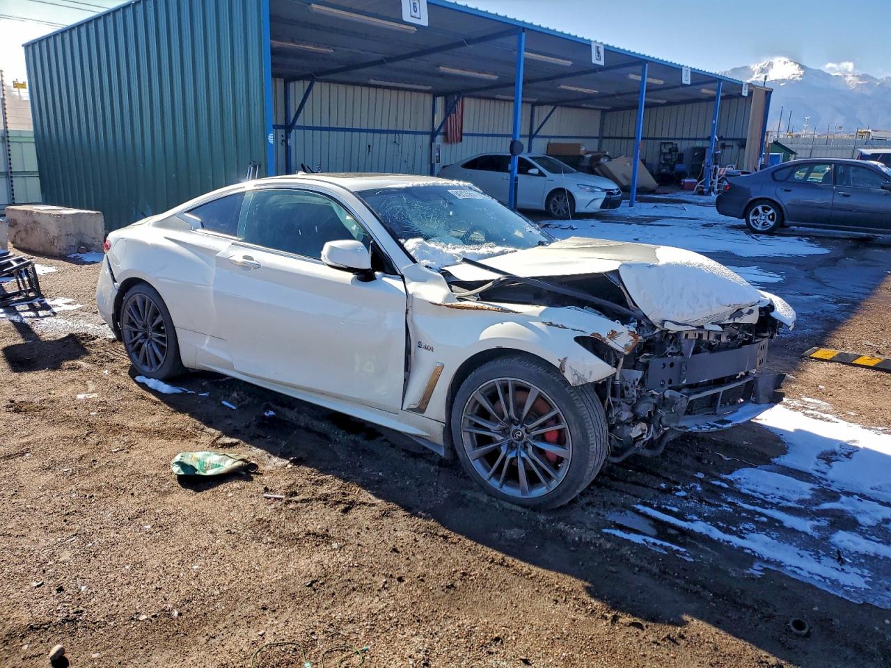 INFINITI Q60 Red Sport 400 Image 5