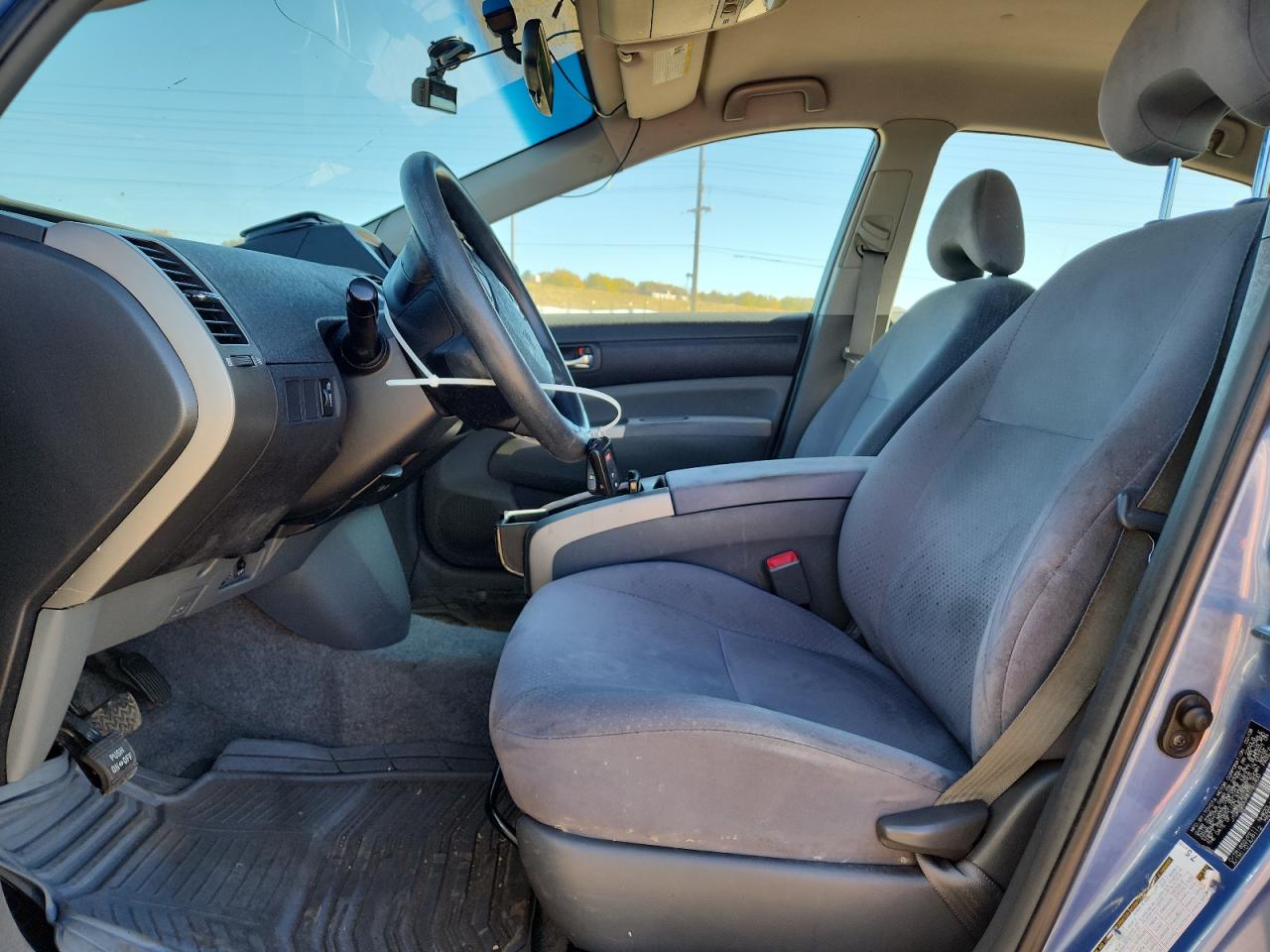 Toyota Prius Image 6