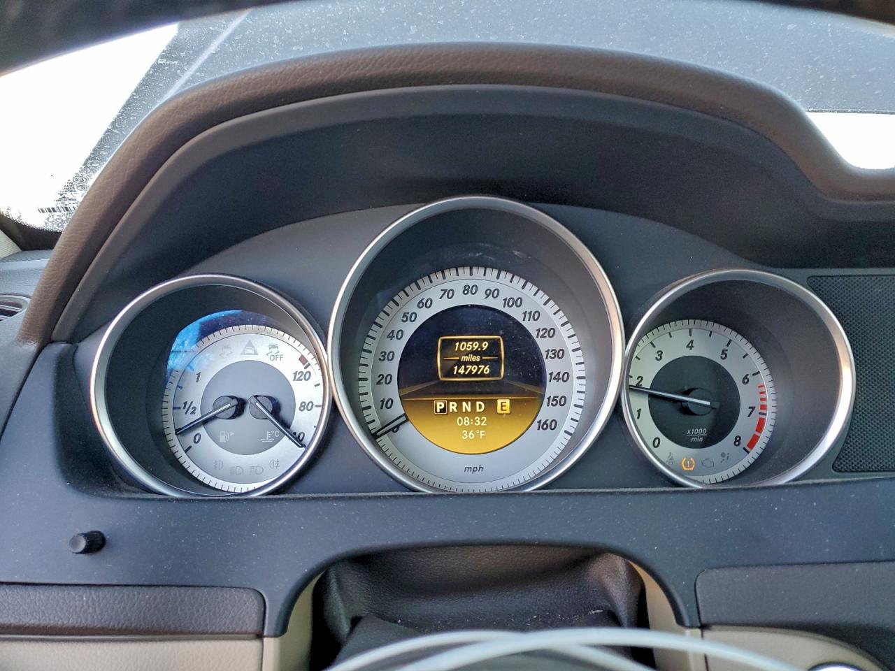 Mercedes-Benz C-Class 250 Image 10