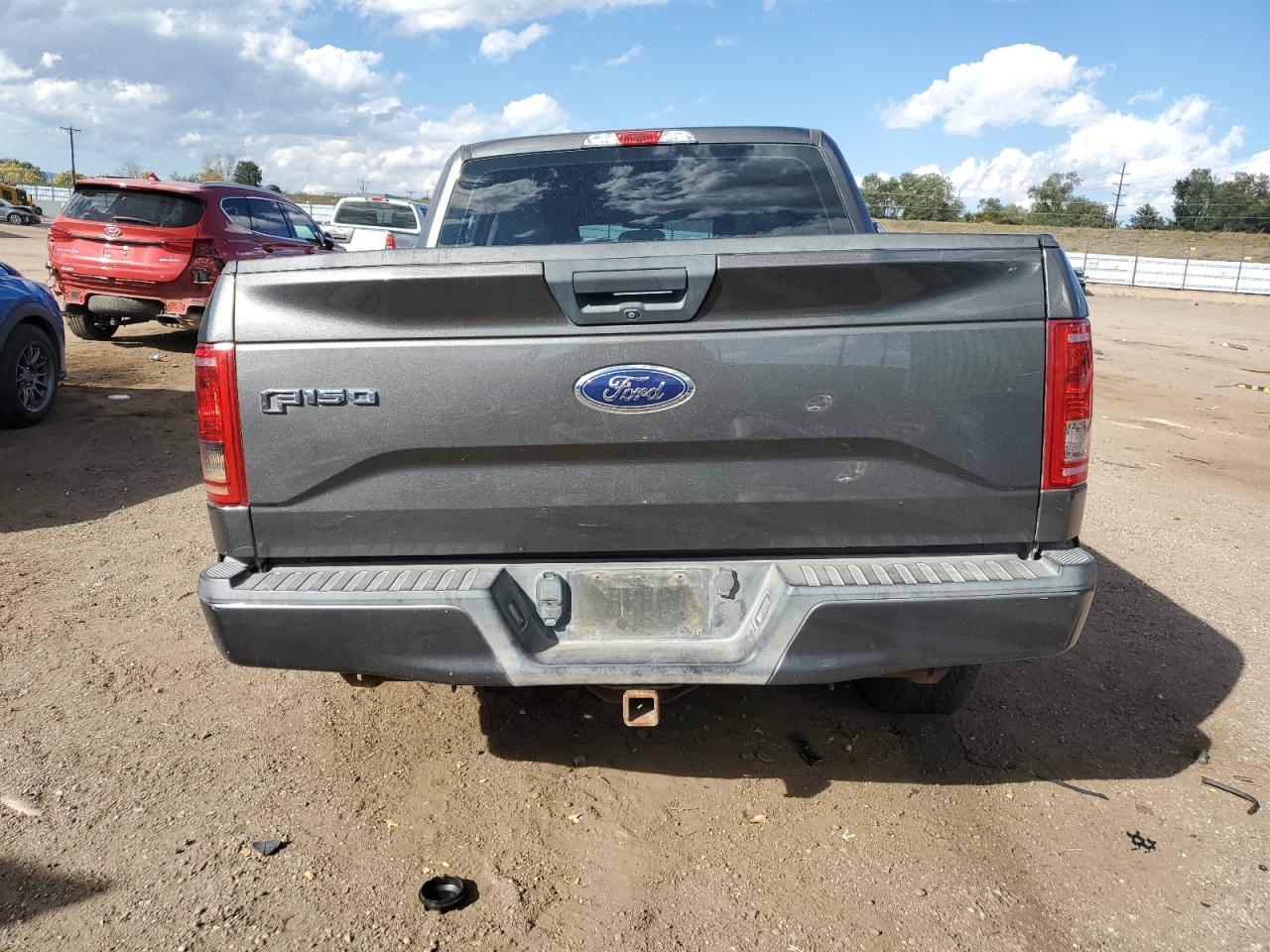 Ford F-150 Supercrew Image 5