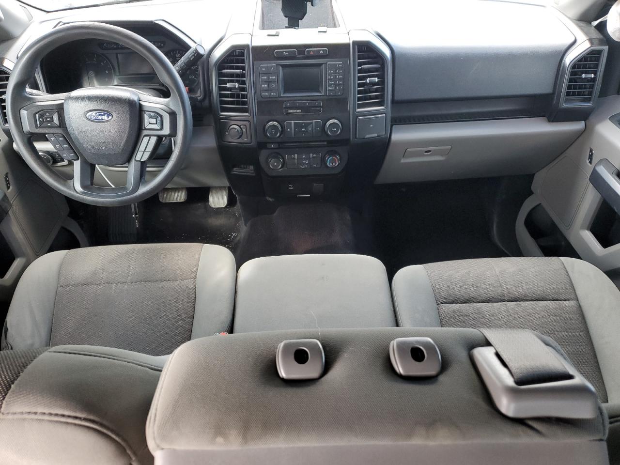 Ford F-150 Supercrew Image 9