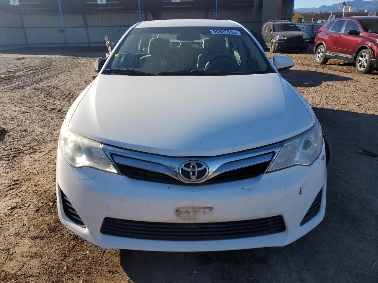 Toyota Camry Base Image 12