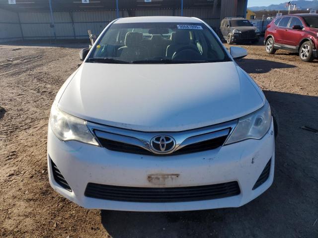 Toyota Camry Base Image 12