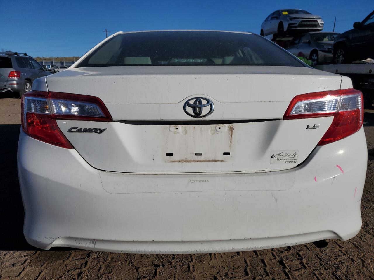 Toyota Camry Base Image 6