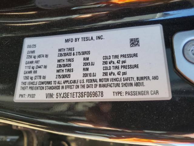 Tesla Model 3 Image 11