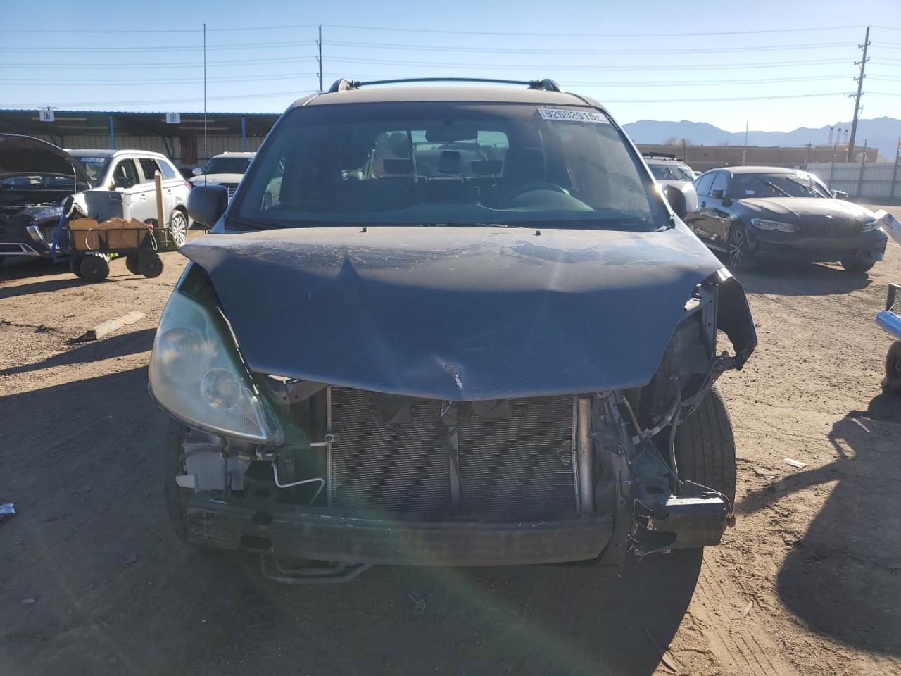 Toyota Sienna Ce Image 6