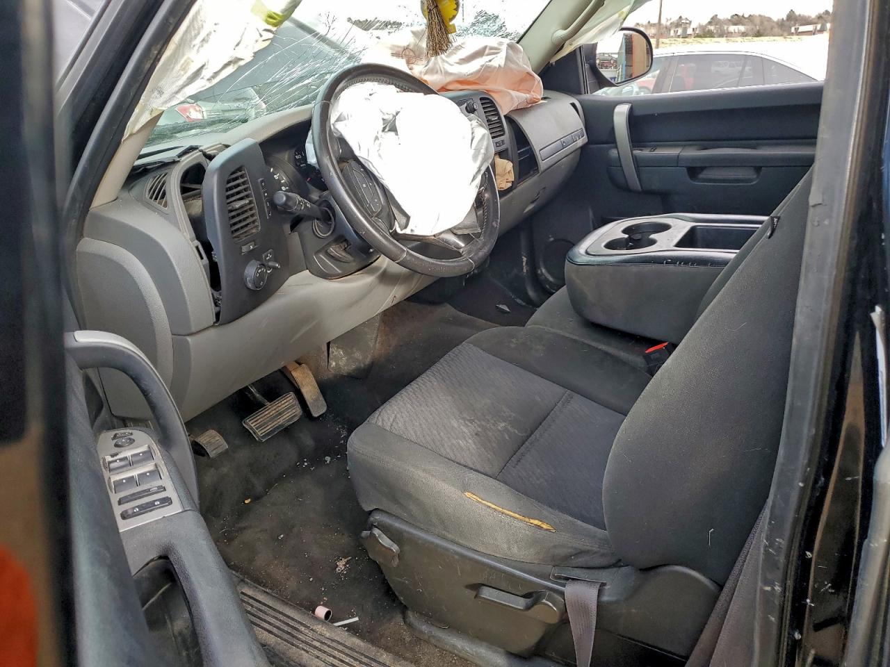 Chevrolet Silverado C1500 Ls Image 8