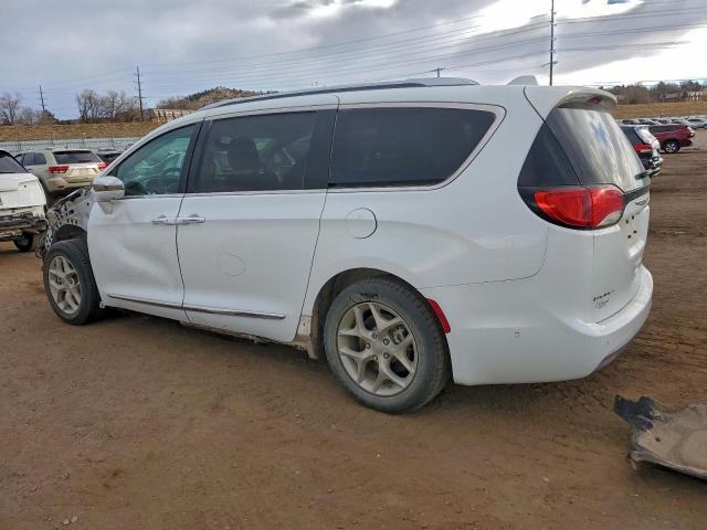 Chrysler Pacifica Limited Image 2