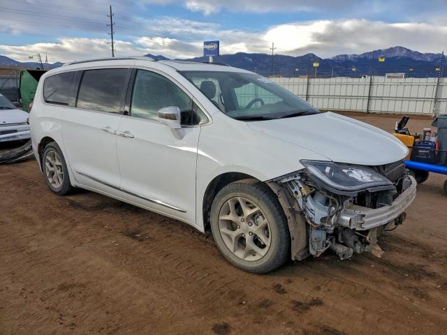 Chrysler Pacifica Limited Image 4