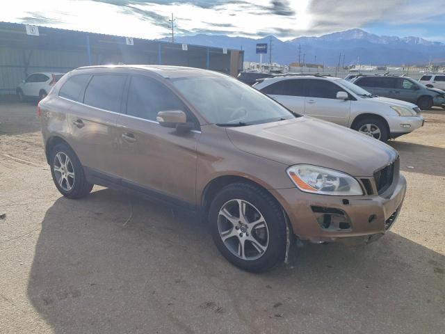 Volvo XC60 T6 Image 11