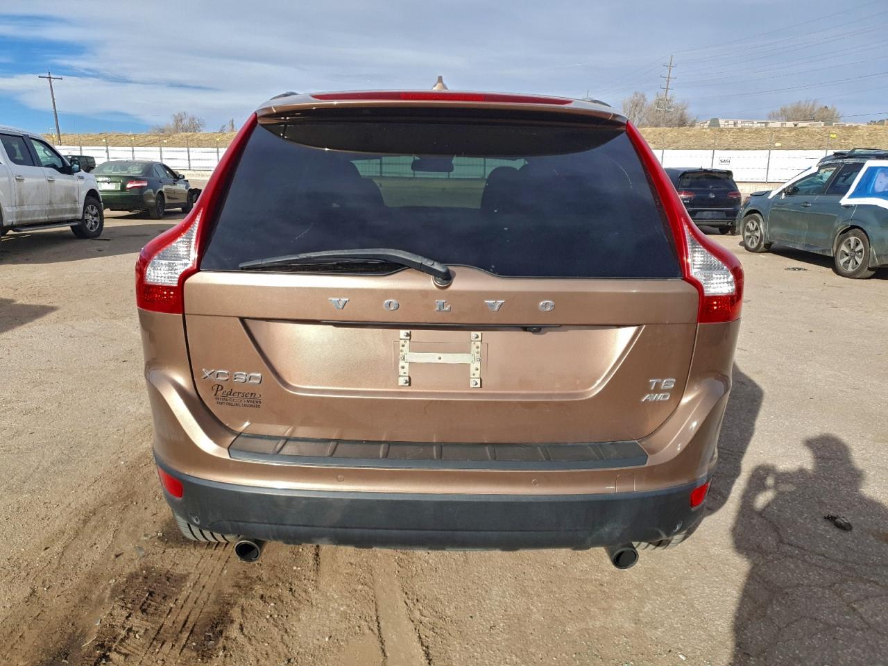 Volvo XC60 T6 Image 2