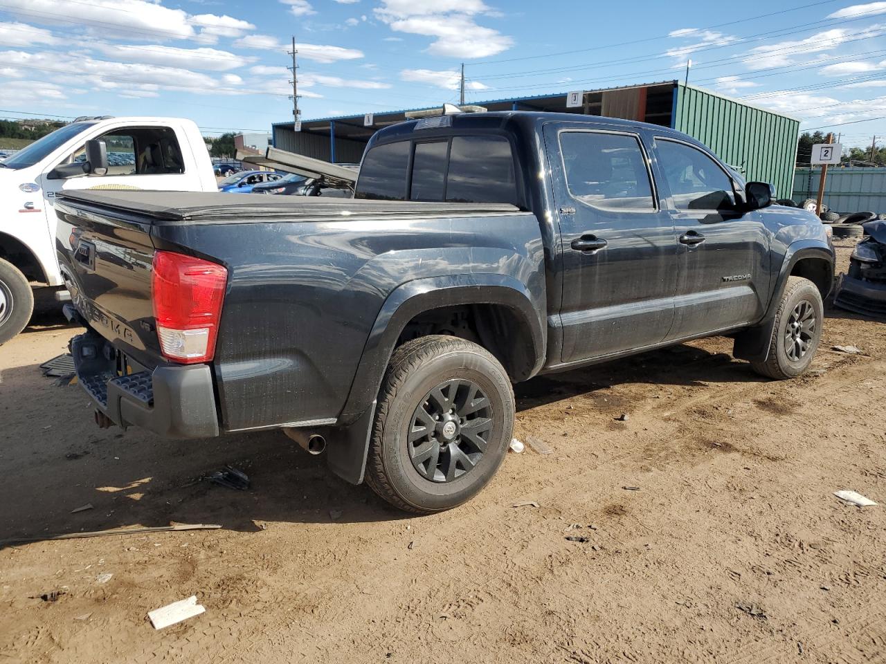 Toyota Tacoma Double Cab Image 6