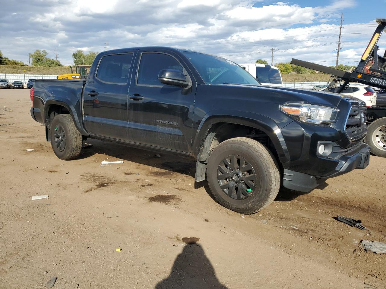 Toyota Tacoma Double Cab Image 3