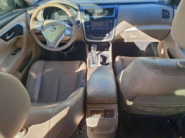 Nissan Altima 2.5 Image 6