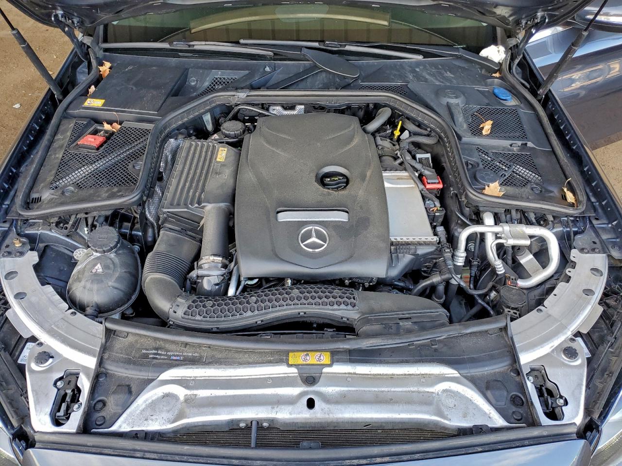 Mercedes-Benz C-Class 300 Image 7