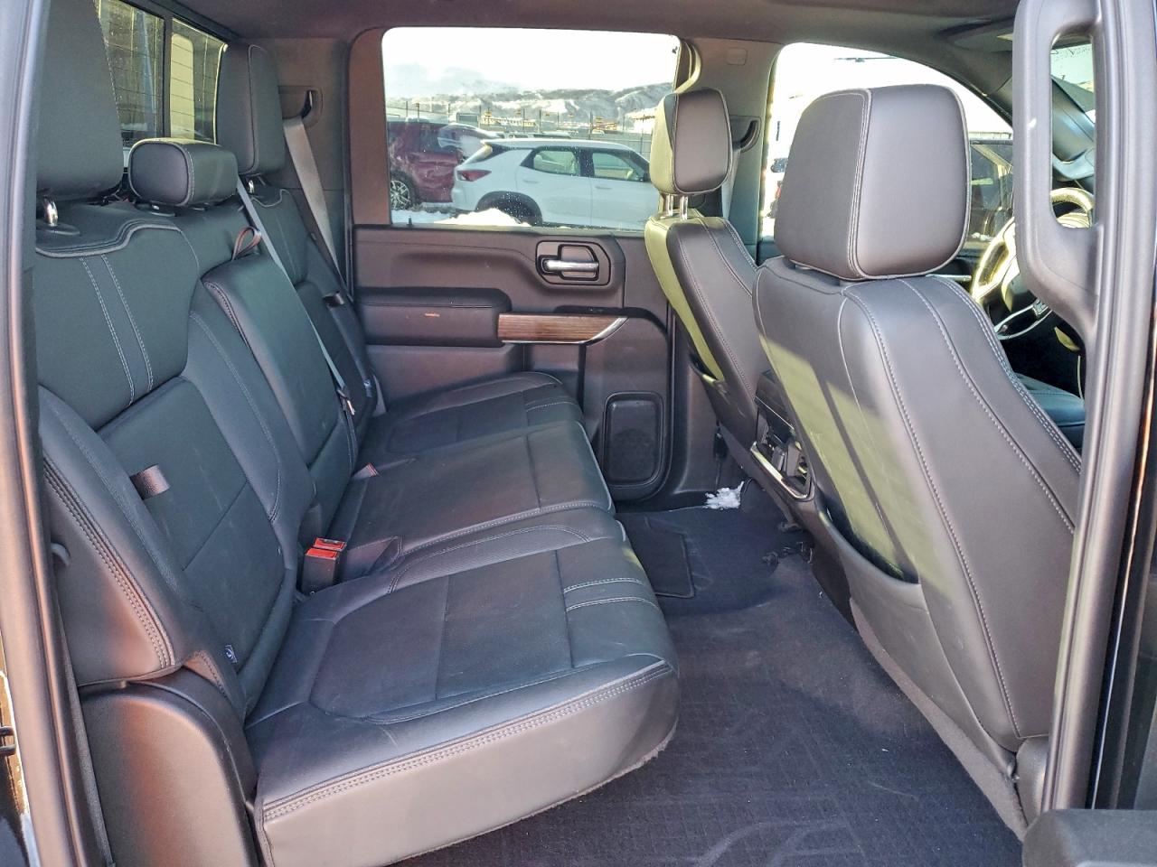 Chevrolet Silverado K2500 High Country Image 10