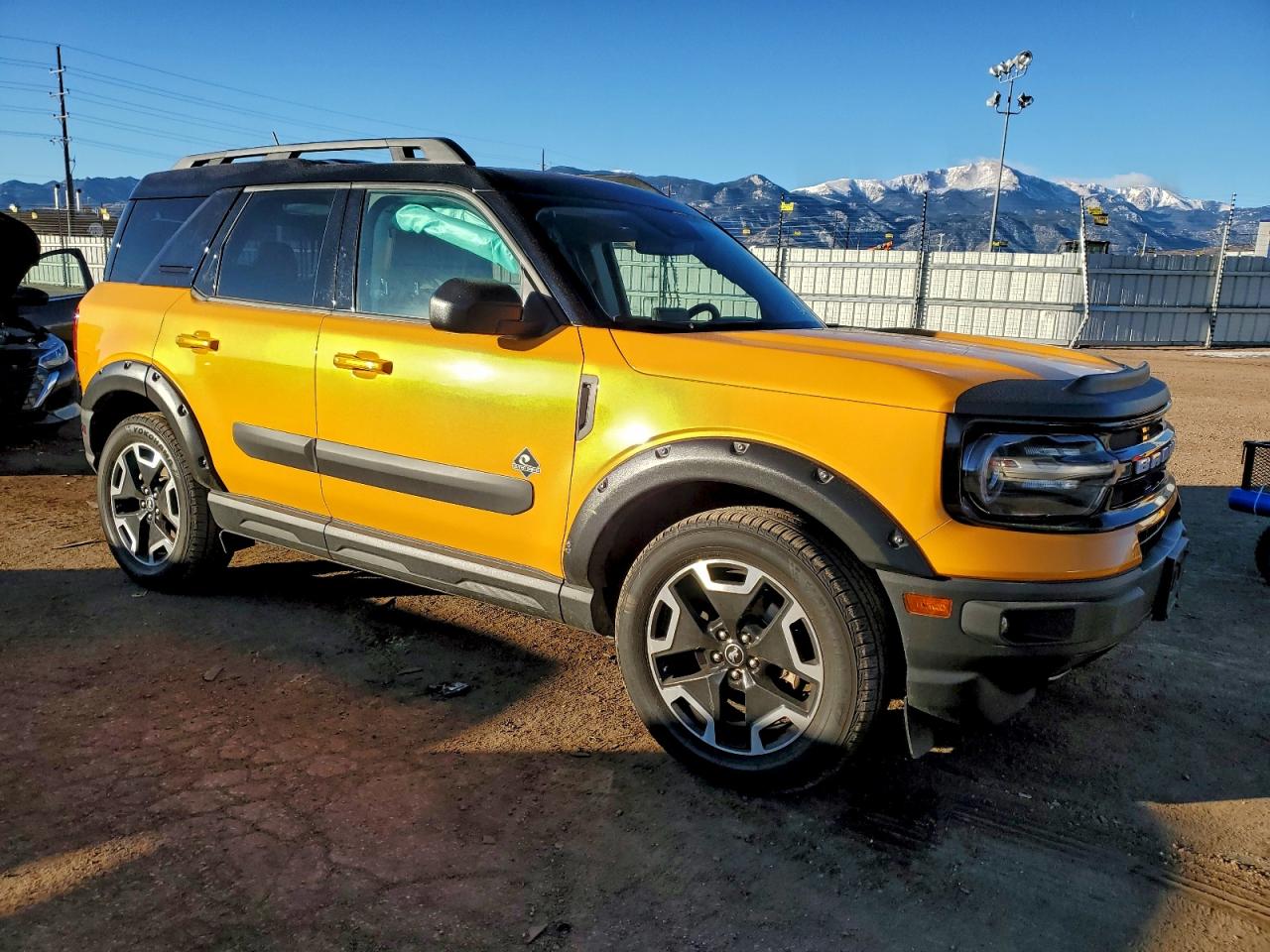 Ford Bronco Outer Banks Image 13
