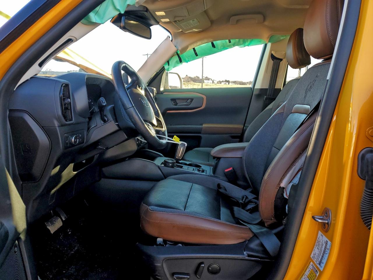 Ford Bronco Outer Banks Image 8