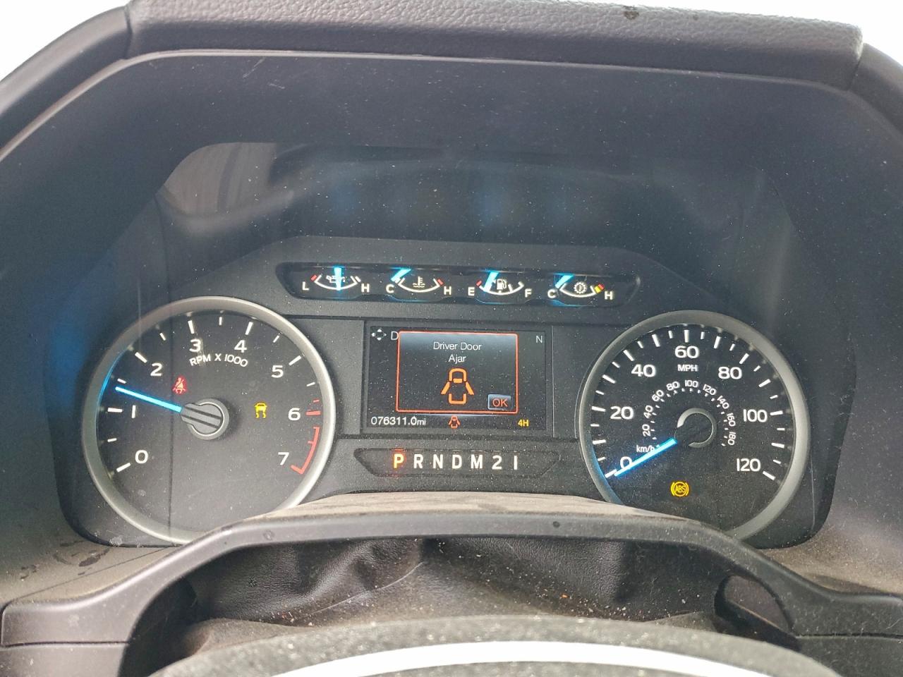 Ford F-150 Supercrew Image 11