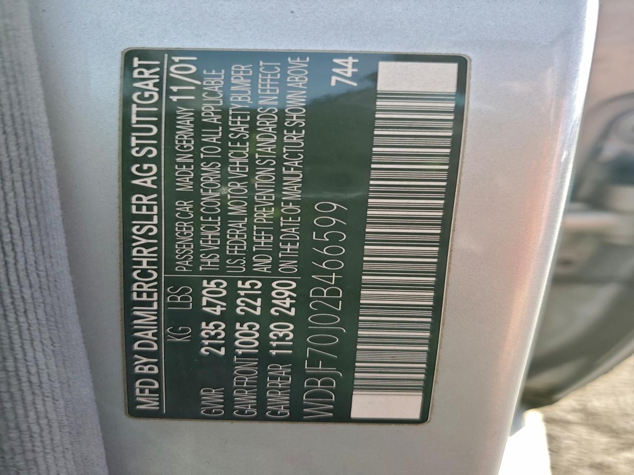 Mercedes-Benz E-Class 430 Image 9