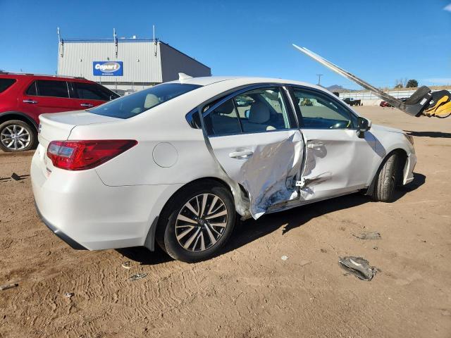Subaru Legacy 2.5i Premium Image 8
