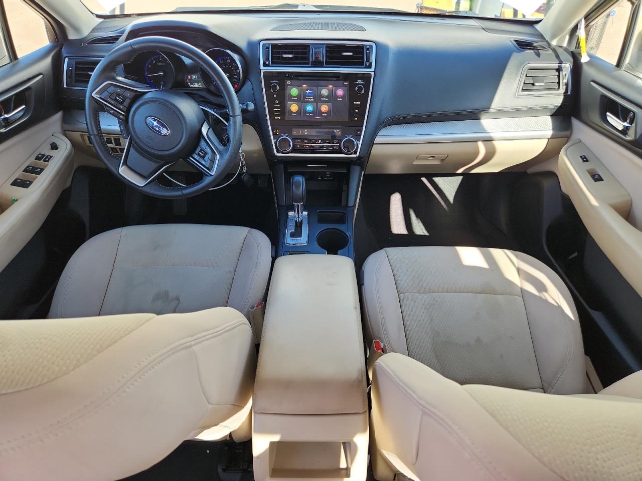 Subaru Legacy 2.5i Premium Image 2