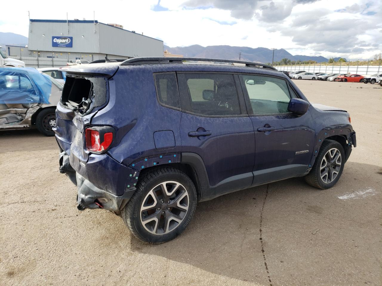Jeep Renegade Latitude Image 10