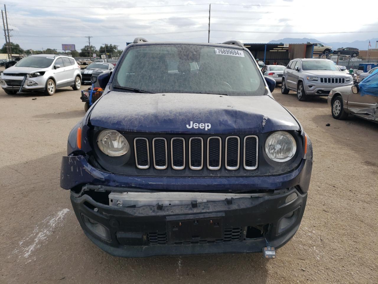 Jeep Renegade Latitude Image 3