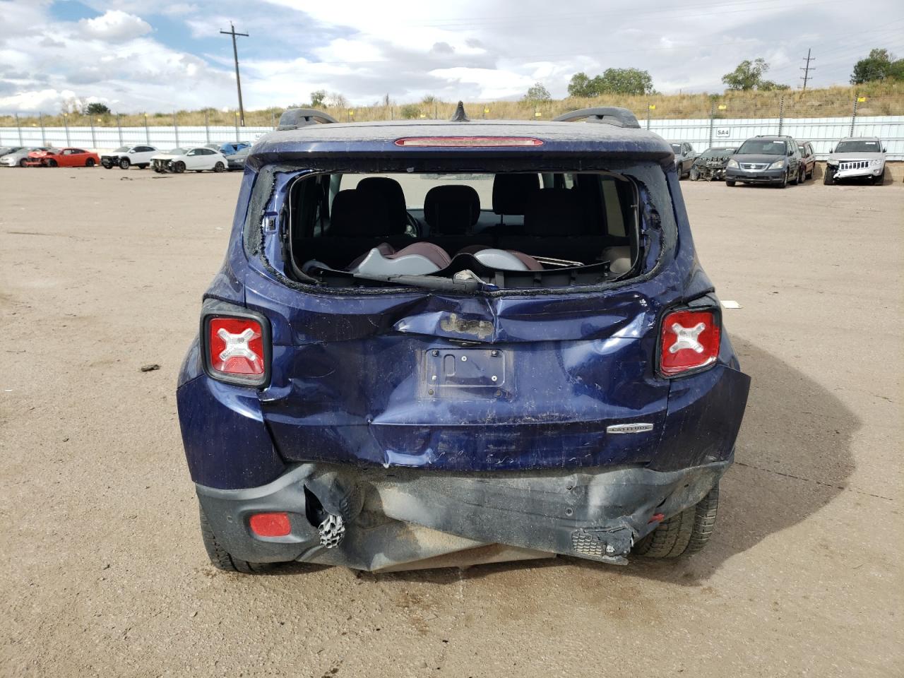 Jeep Renegade Latitude Image 7