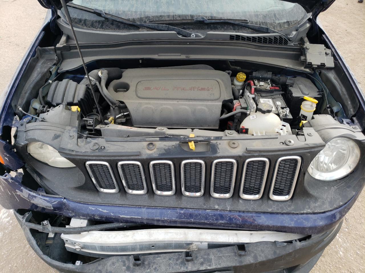 Jeep Renegade Latitude Image 4