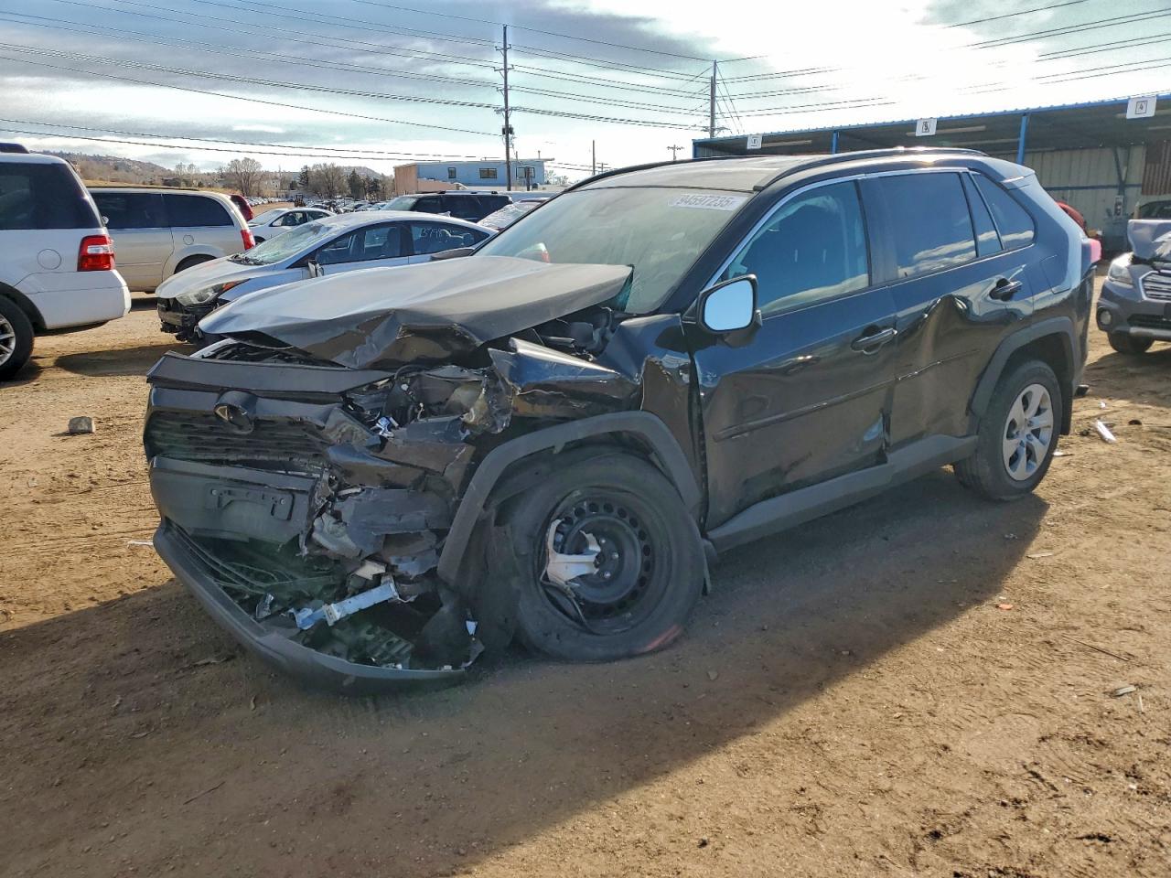 Toyota RAV4 Le Image 1