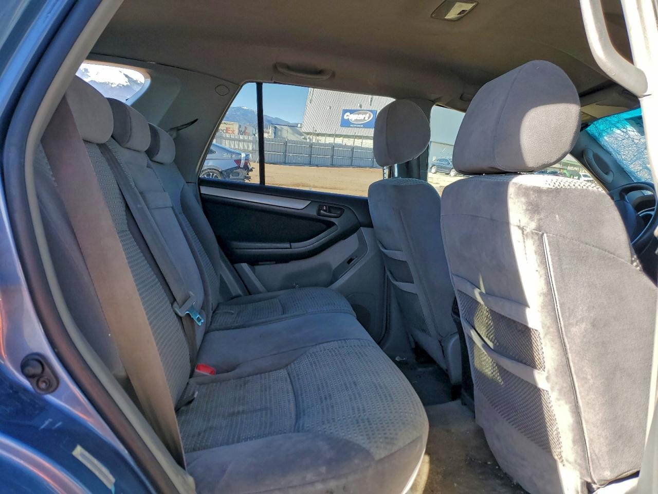 Toyota 4Runner Sr5 Image 11